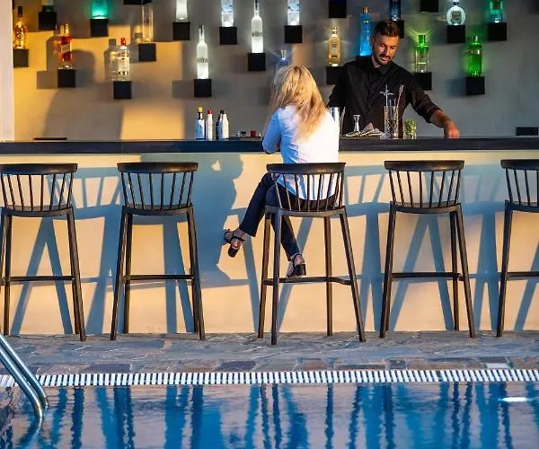 ホテル Aeolos Mykonos Town