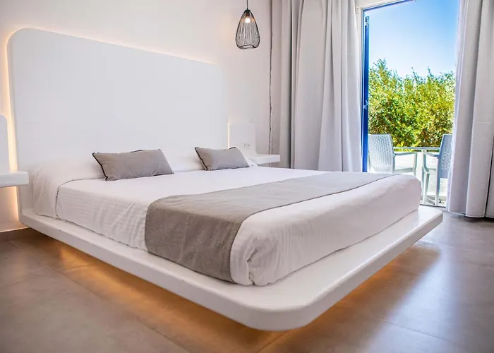 Aeolos Otel 4*