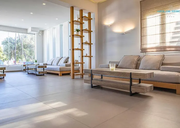 מלון Aeolos Mykonos Town